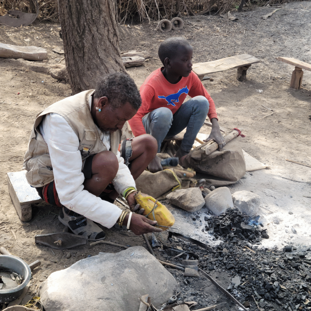 Cilla Travel, Lake Eyasi, Datoga,Cilla Travel, The Roof of Africa And the Roots of Civilization